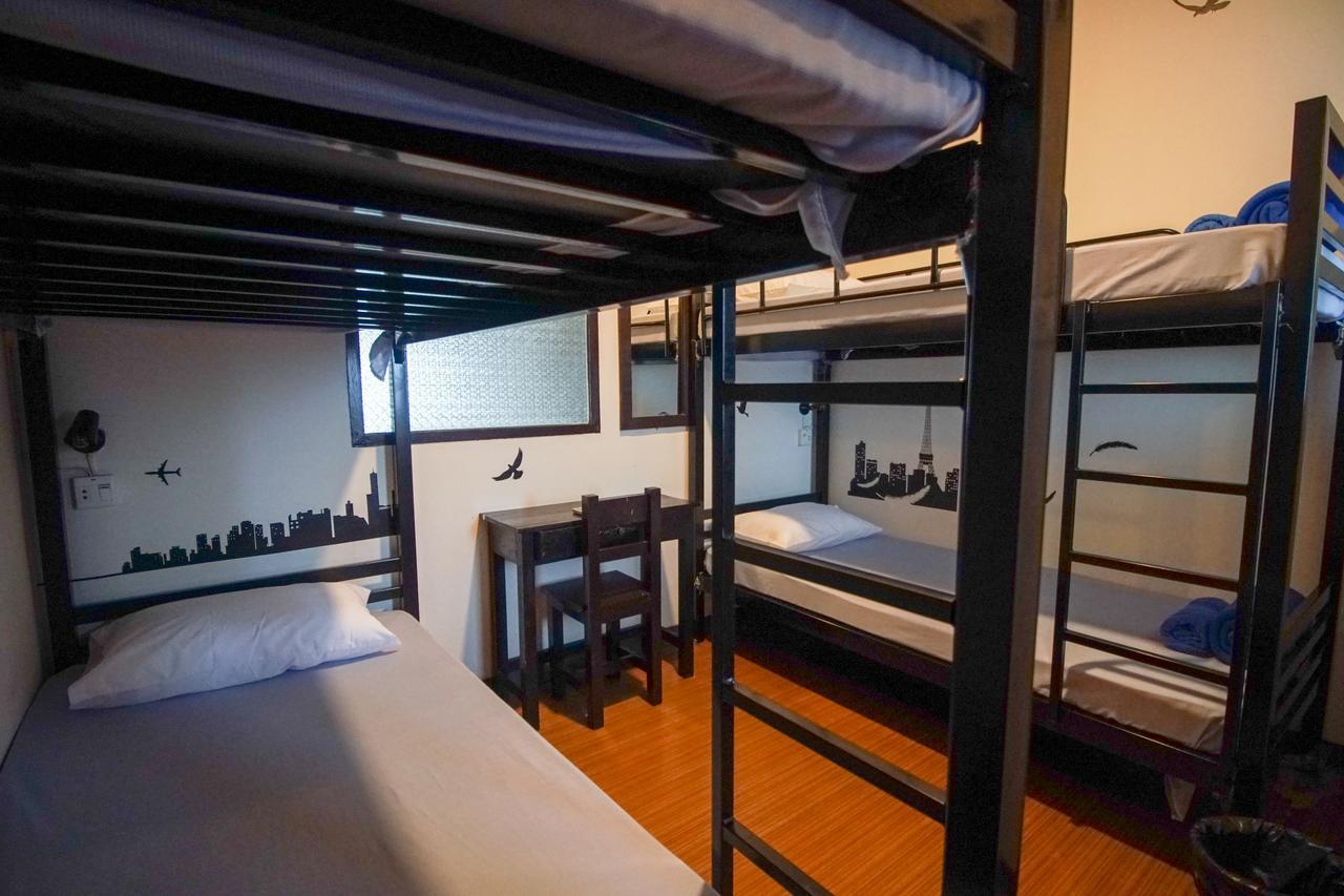 Hostel Yha Bangkok Downtown @ Station S3 Zewnętrze zdjęcie