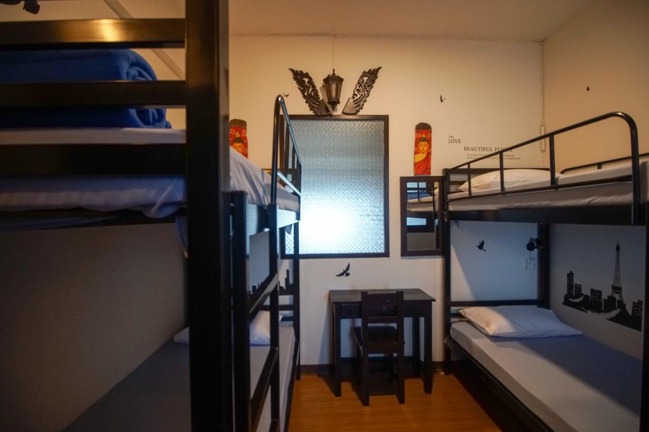 Hostel Yha Bangkok Downtown @ Station S3 Zewnętrze zdjęcie